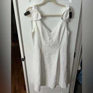 Lilly Pulitzer size 12 white linnet stretch dress